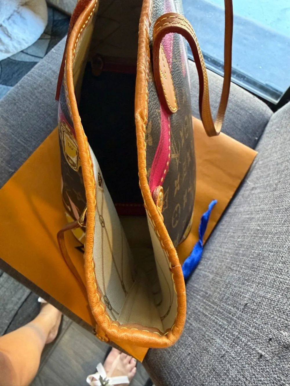 ✨ Authentic Louis Vuitton Neverfull MM – Limited “Summer Trunks” Edition ✨ - Picture 13 of 16